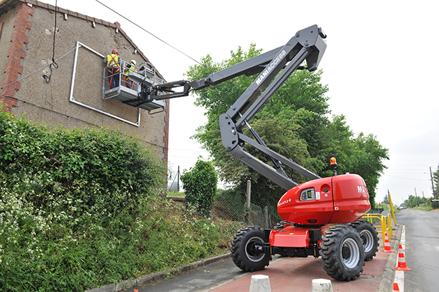160 ATJ+/16米曲臂式引擎高空作業車 3